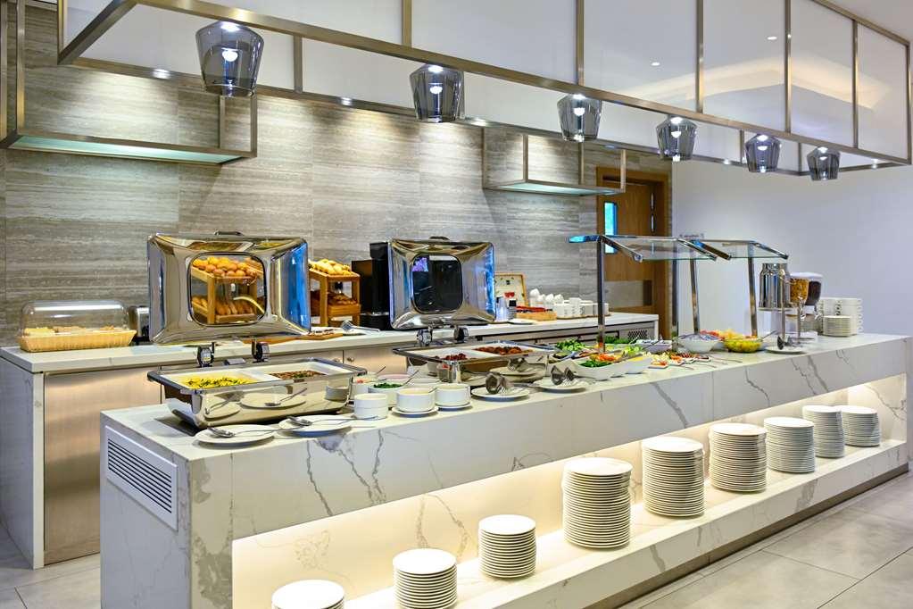 Comfort Hotel Jeddah King Road Jidá Restaurante foto
